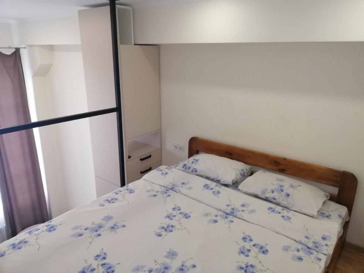 Loft Smart House Lägenhet Kiev Exteriör bild
