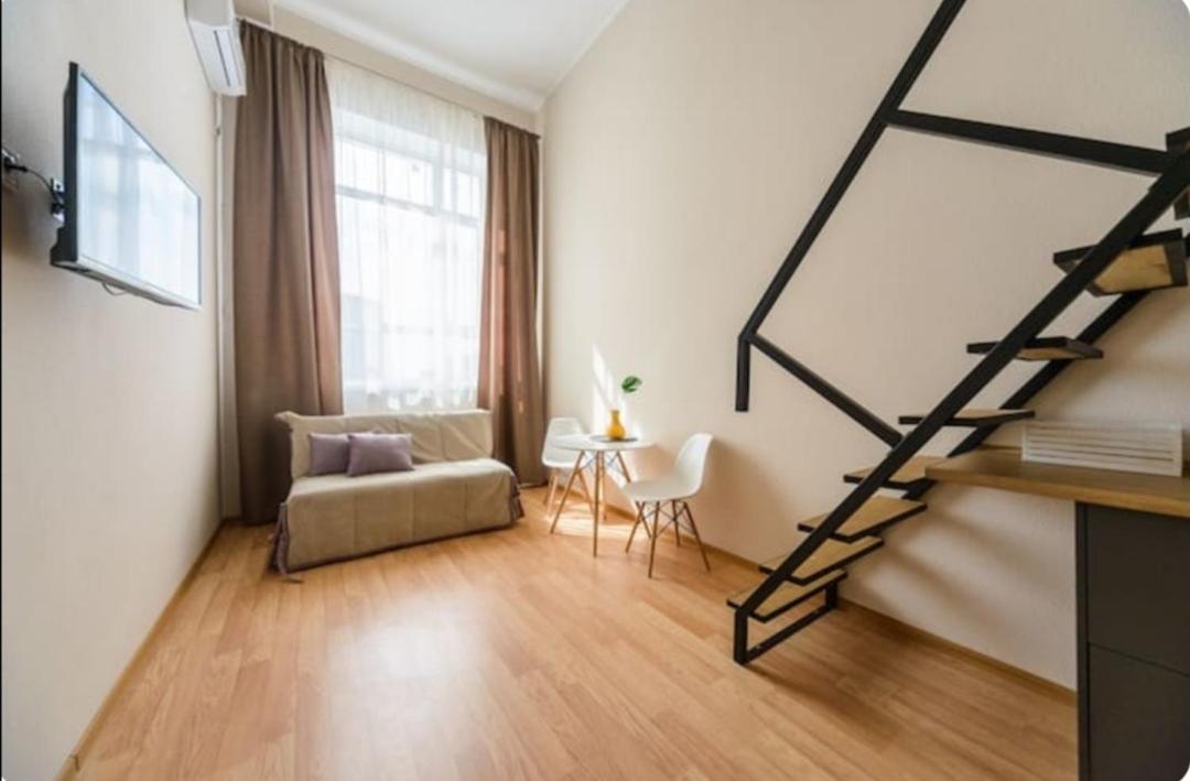 Loft Smart House Lägenhet Kiev Exteriör bild