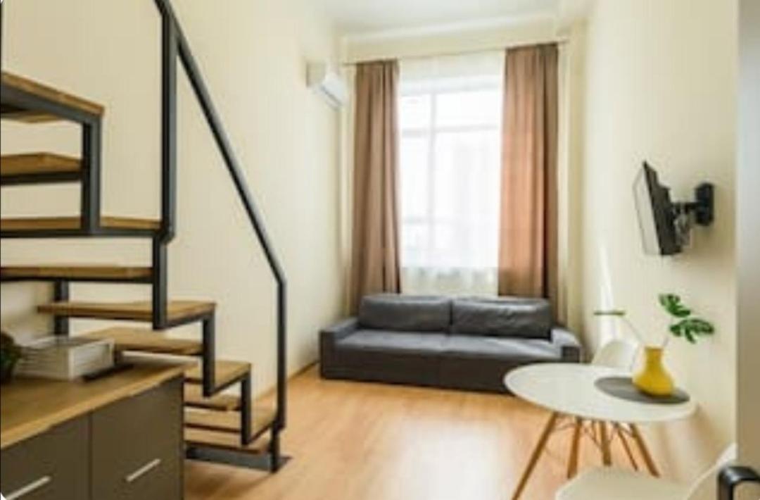 Loft Smart House Lägenhet Kiev Exteriör bild